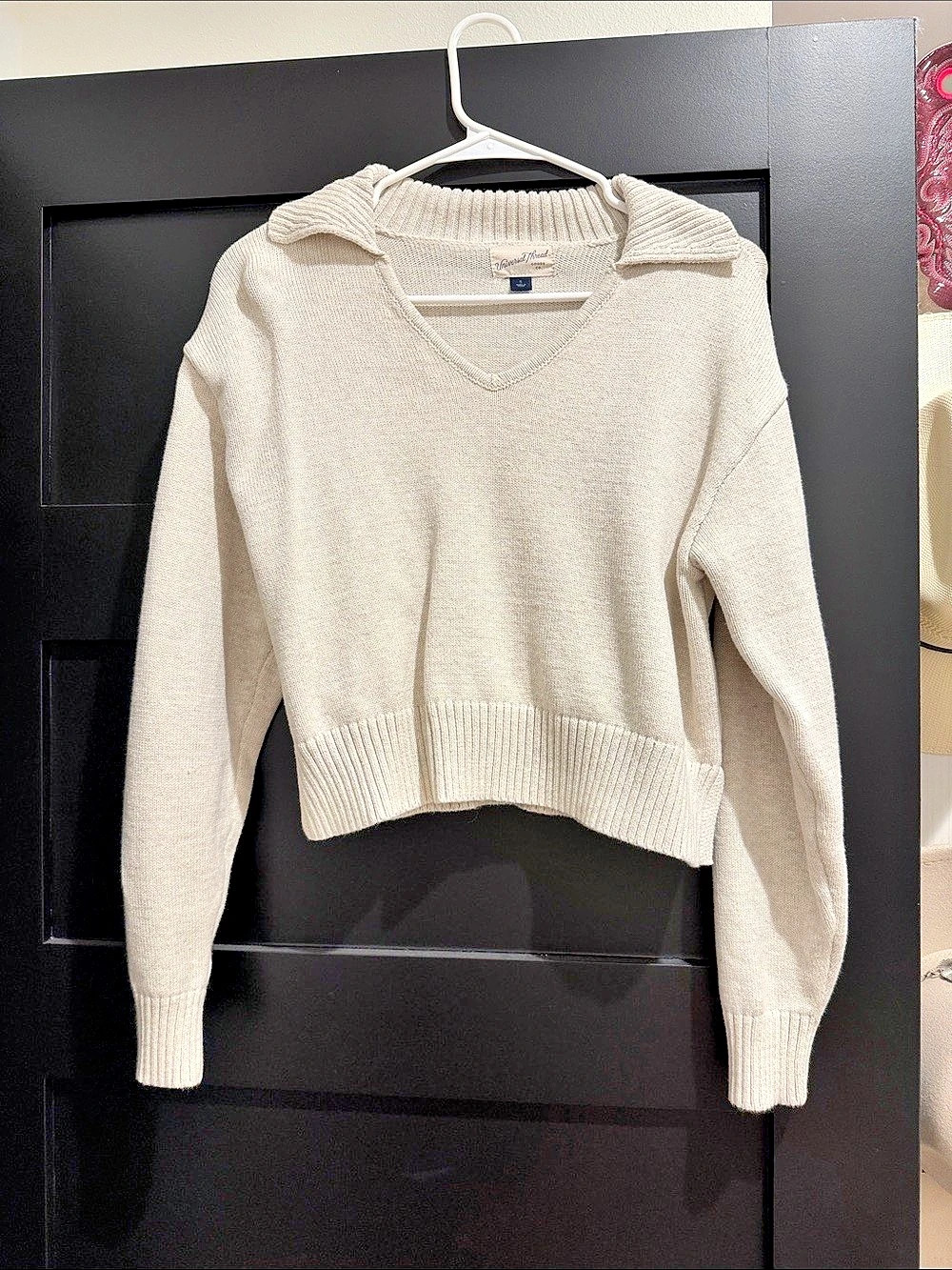 Universal Thread V-Neck Sweater in Cream